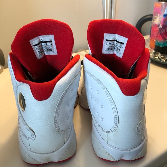 Size 5.5y (24cm) Jordan 13s. - Picture 3 of 3